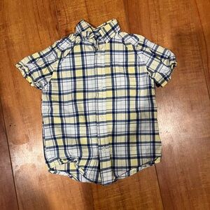 Short sleeve button up shirt